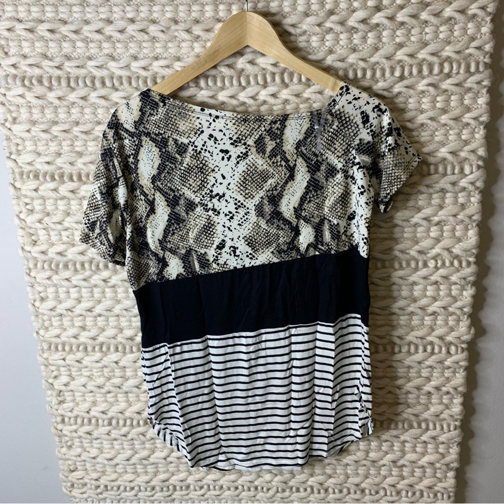 A.gain Mixed Pattern Snakeprint Top - Picture 2 of 5